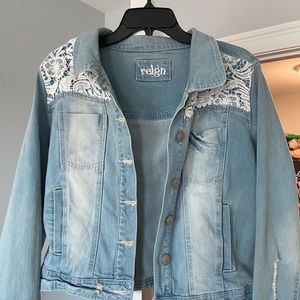 Light jean jacket with lace features